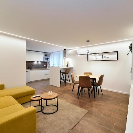 Optima Apartment Загреб Екстер'єр фото